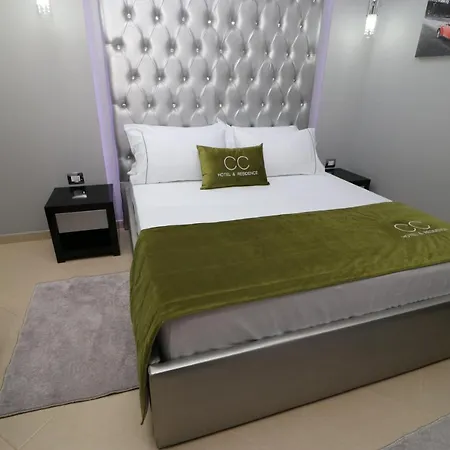Otel Cc & *